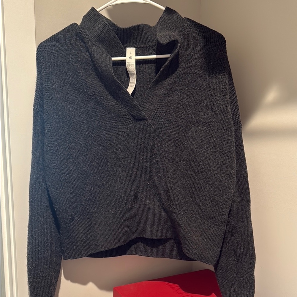 lululemon athletica Cropped V-Neck Sweater
